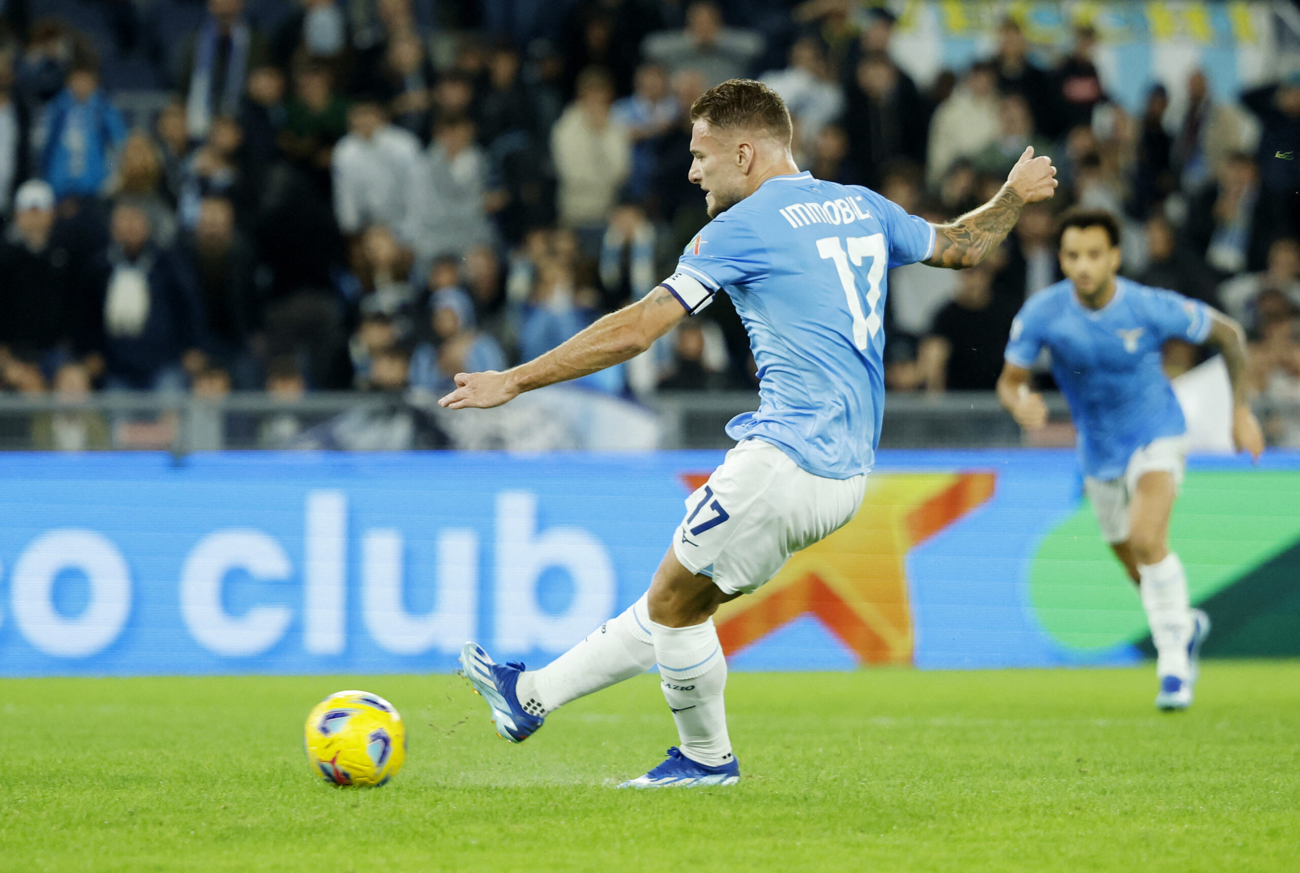 Lazio’s Immobile denies Fiorentina place in top four with late penalty