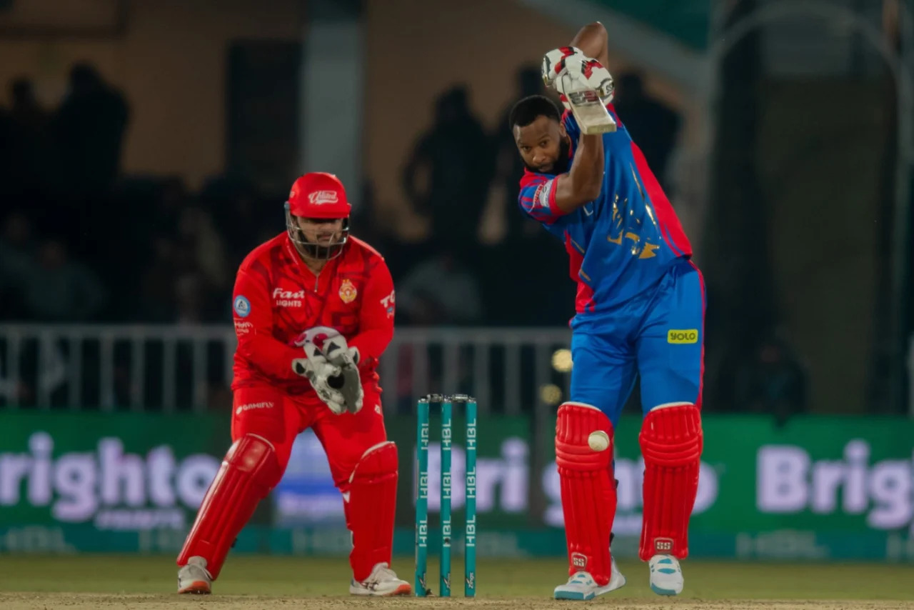 Islamabad United down Karachi Kings by five wickets in PSL-9