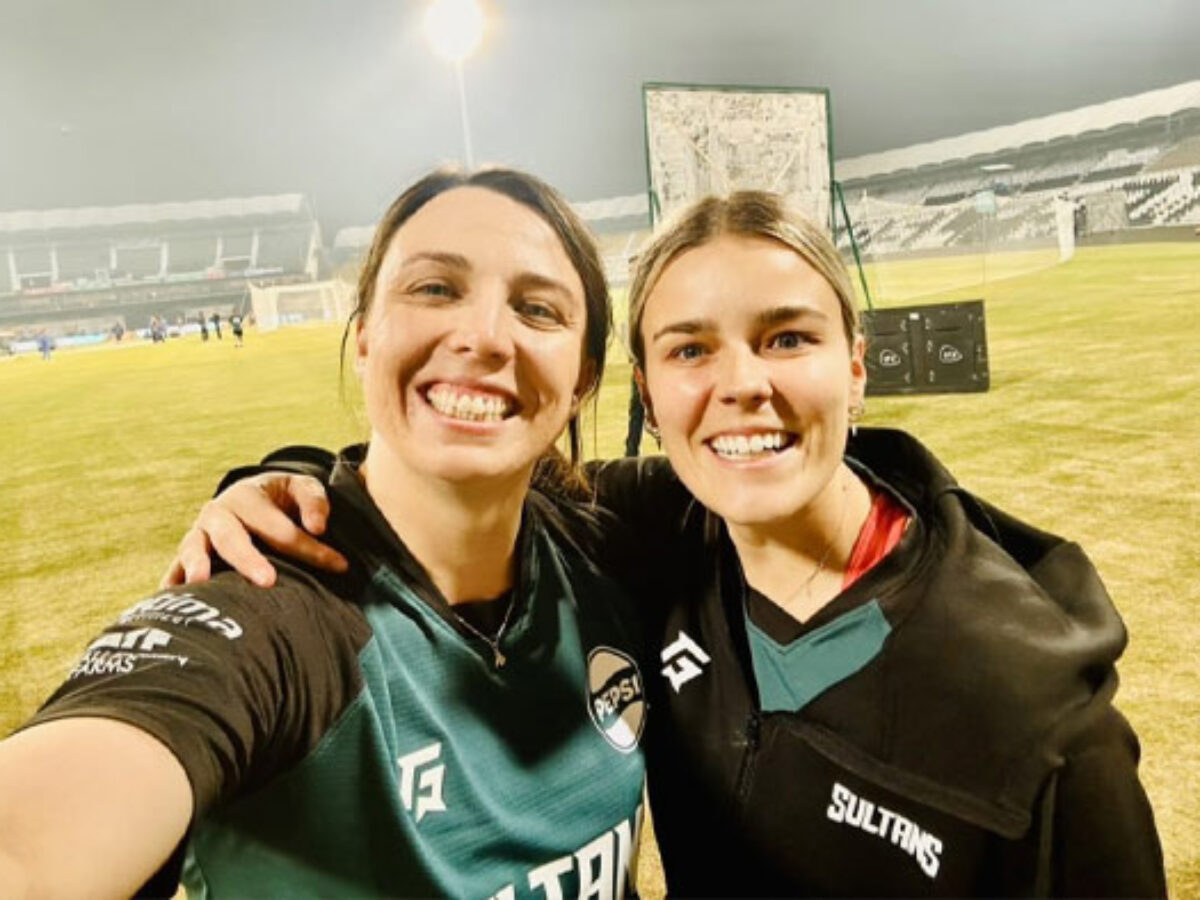 Multan Sultans’ coaches Hartley, Dalton bat for women’s PSL