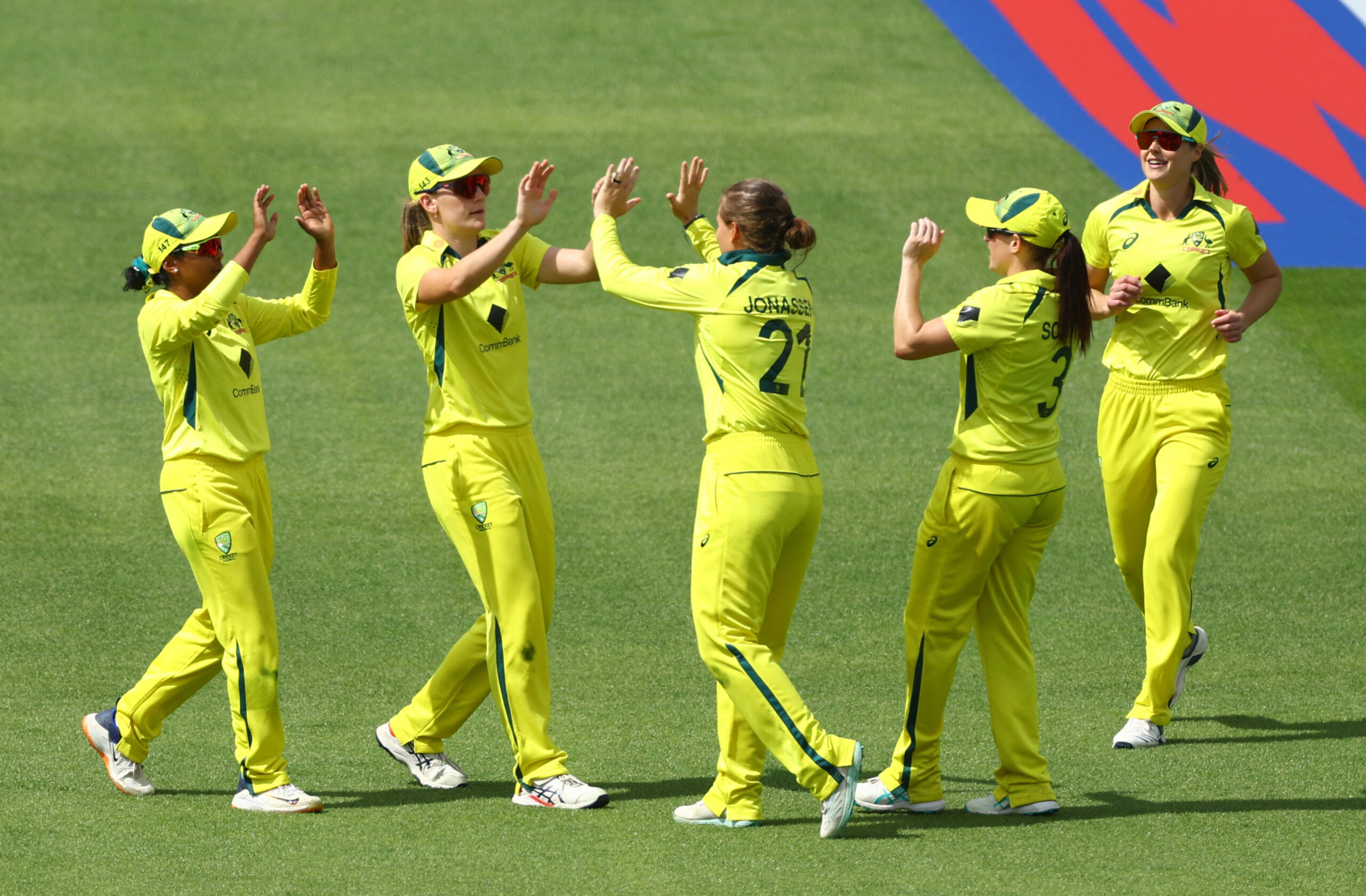 Cricket Australia sets out targets in 10-year plan to boost women’s game