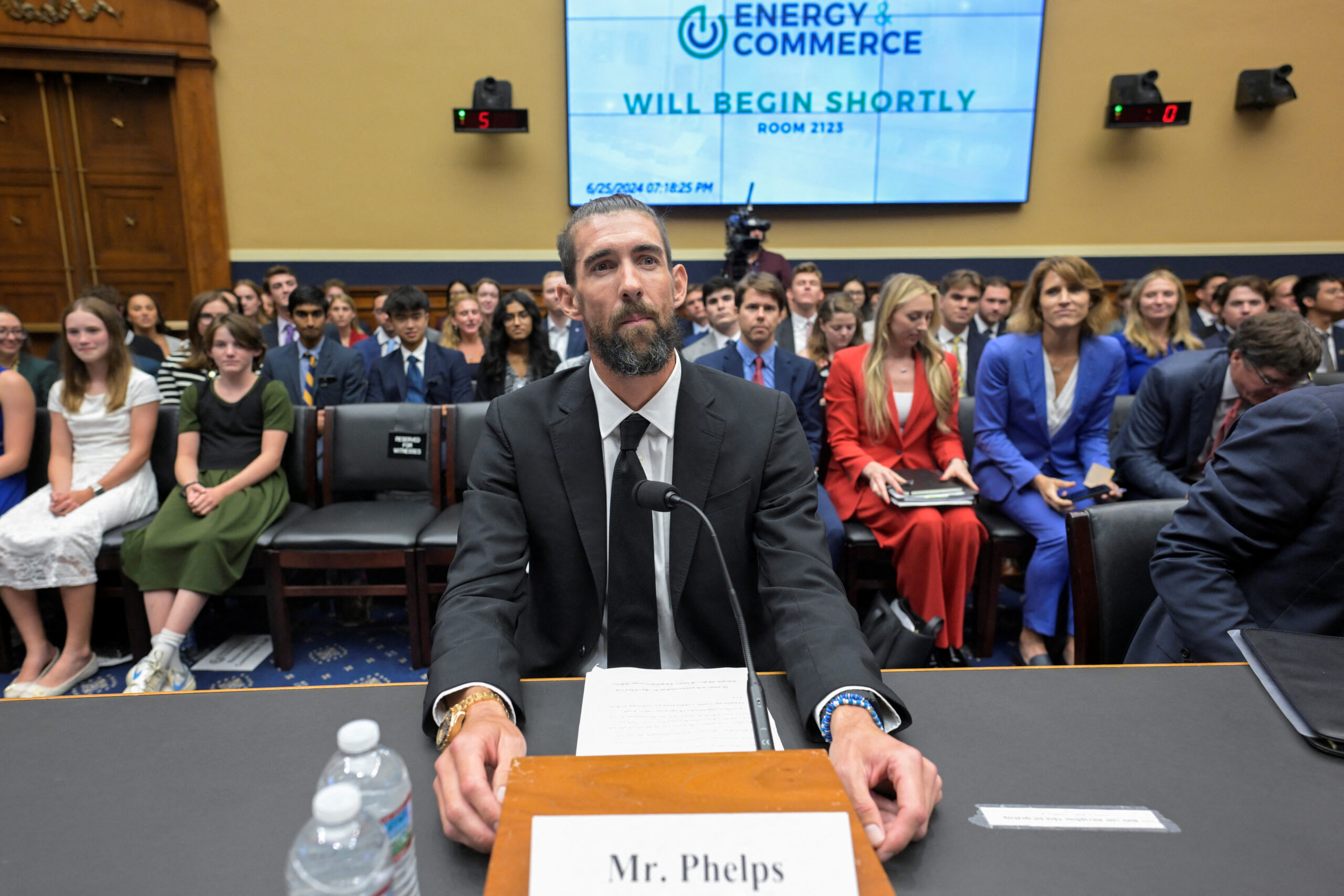 USA swim great Phelps tells Congress that Olympic anti-doping efforts fall short