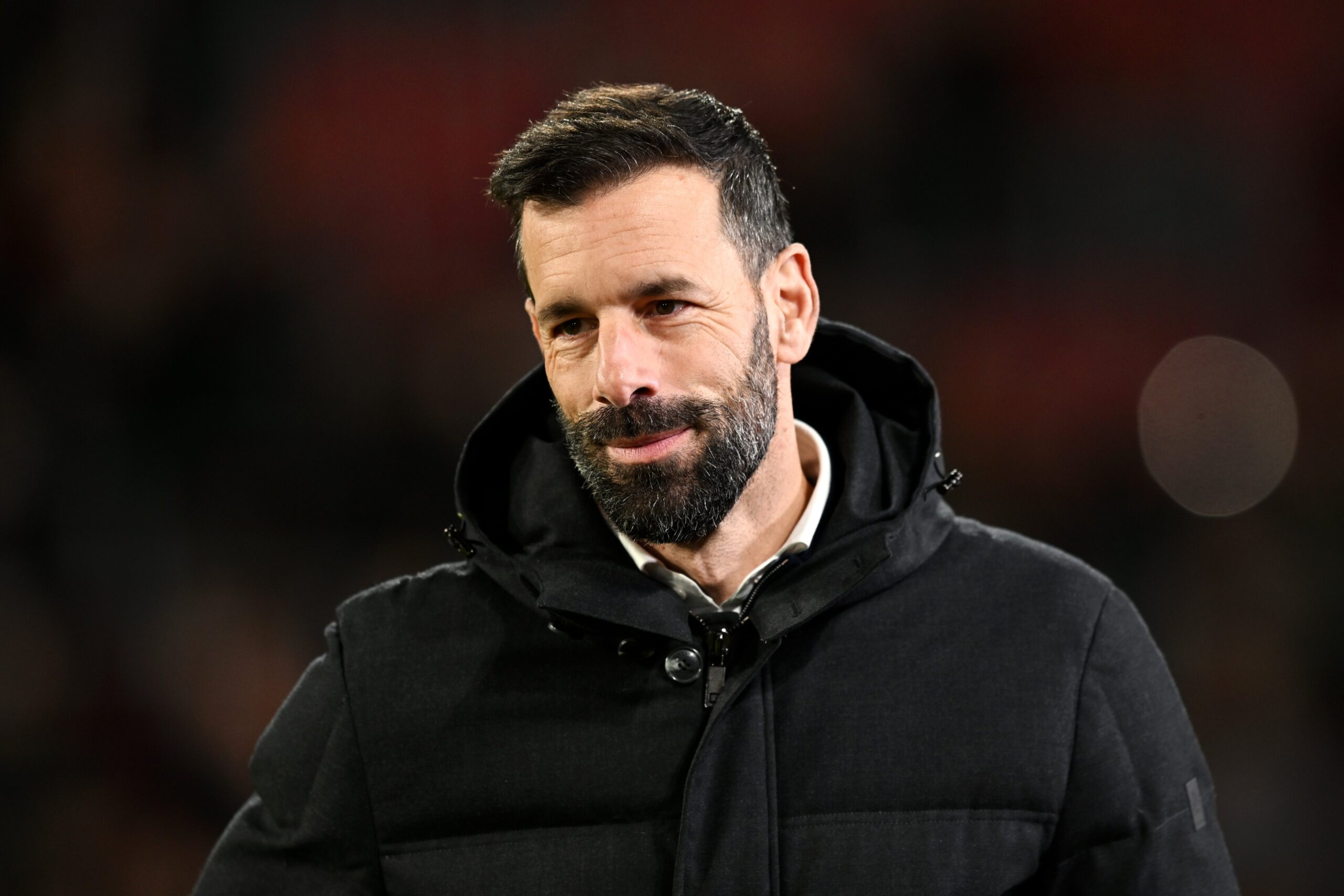 Van Nistelrooy returns to Manchester United as assistant to Ten Hag