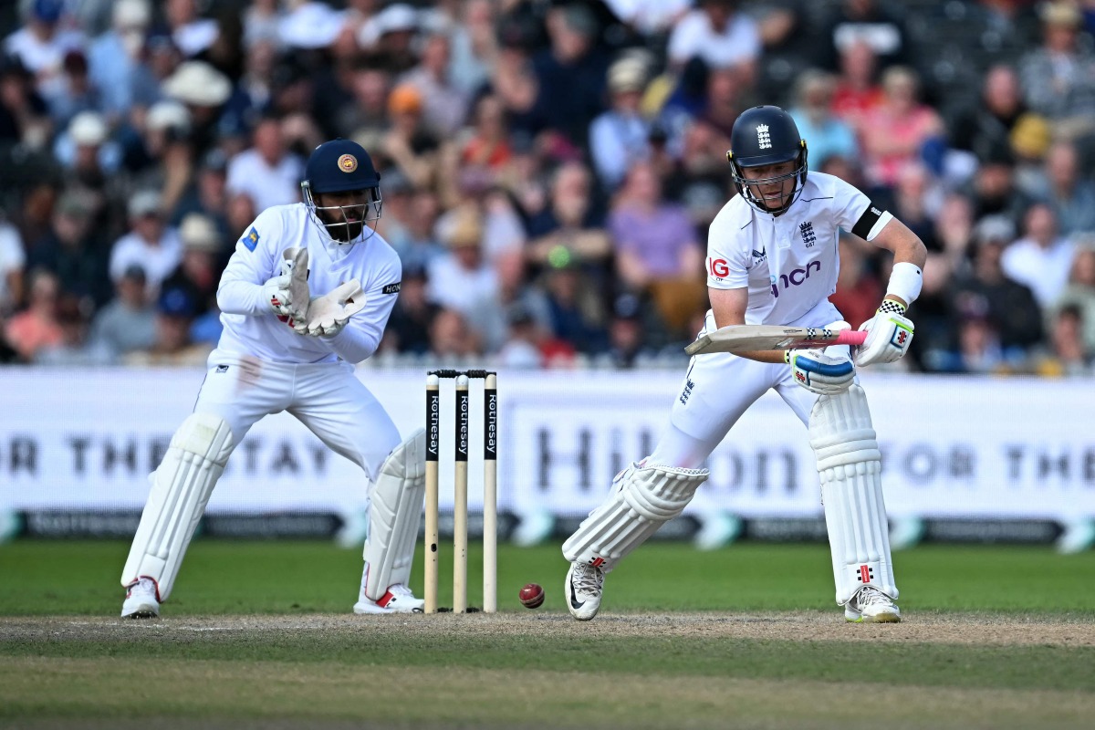 Root, Smith guide England to five-wicket win over Sri Lanka in first Test