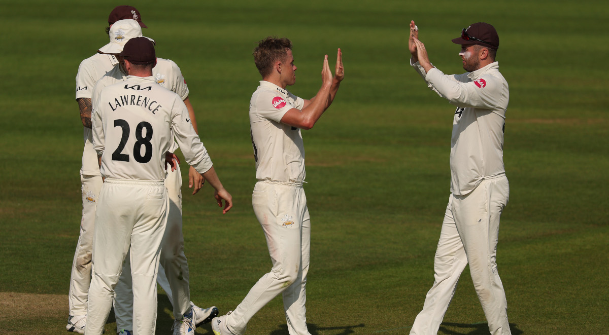 Surrey win third straight County Championship title