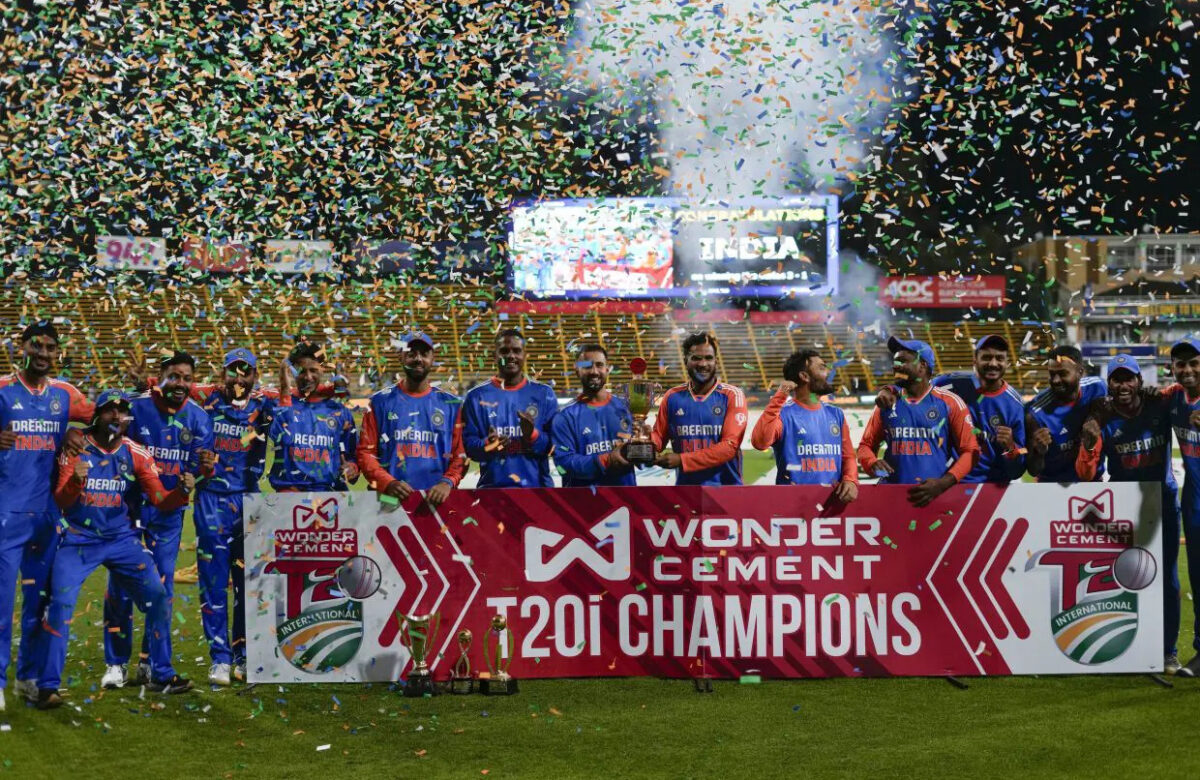 India thump woeful South Africa to win T20 series