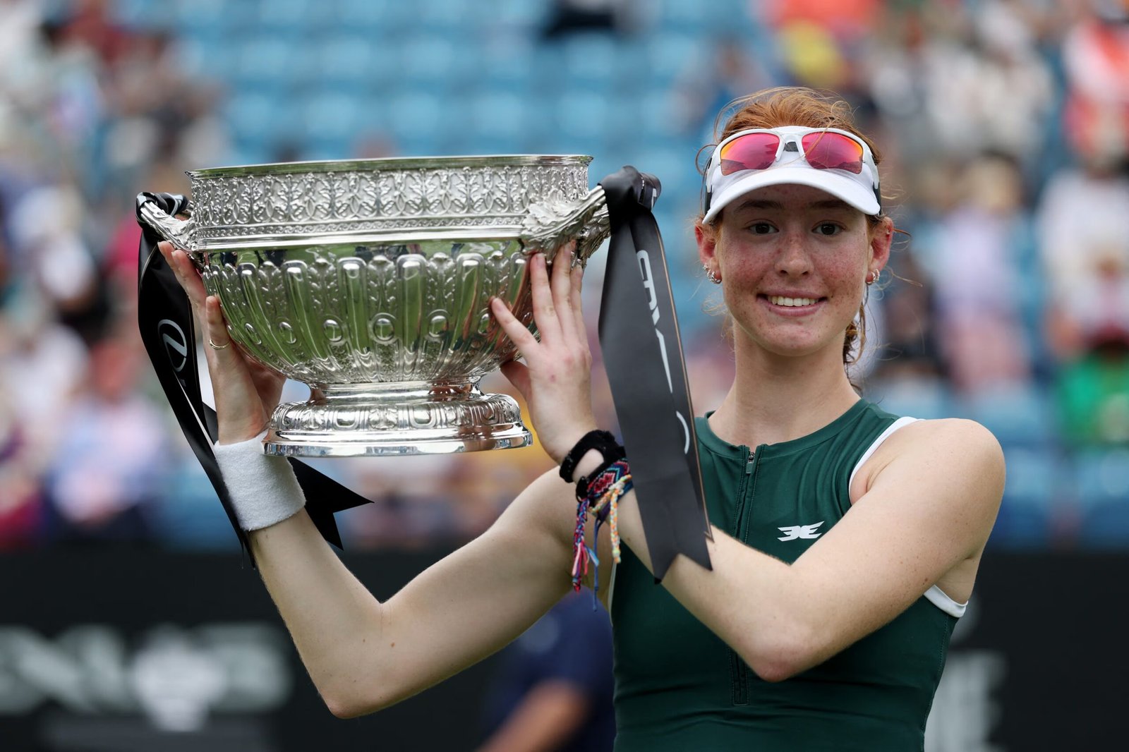 Joint saves four match points to claim Eastbourne title