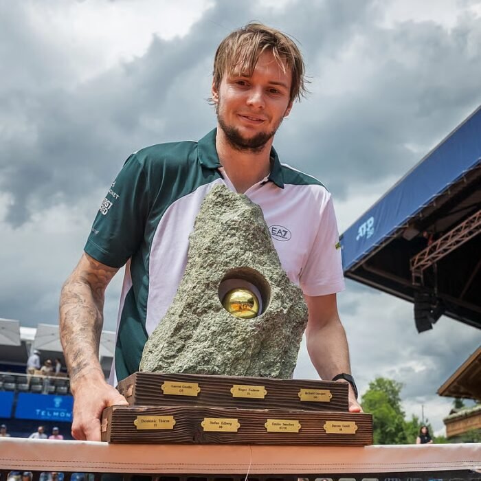 Bublik wins first claycourt title in Gstaad