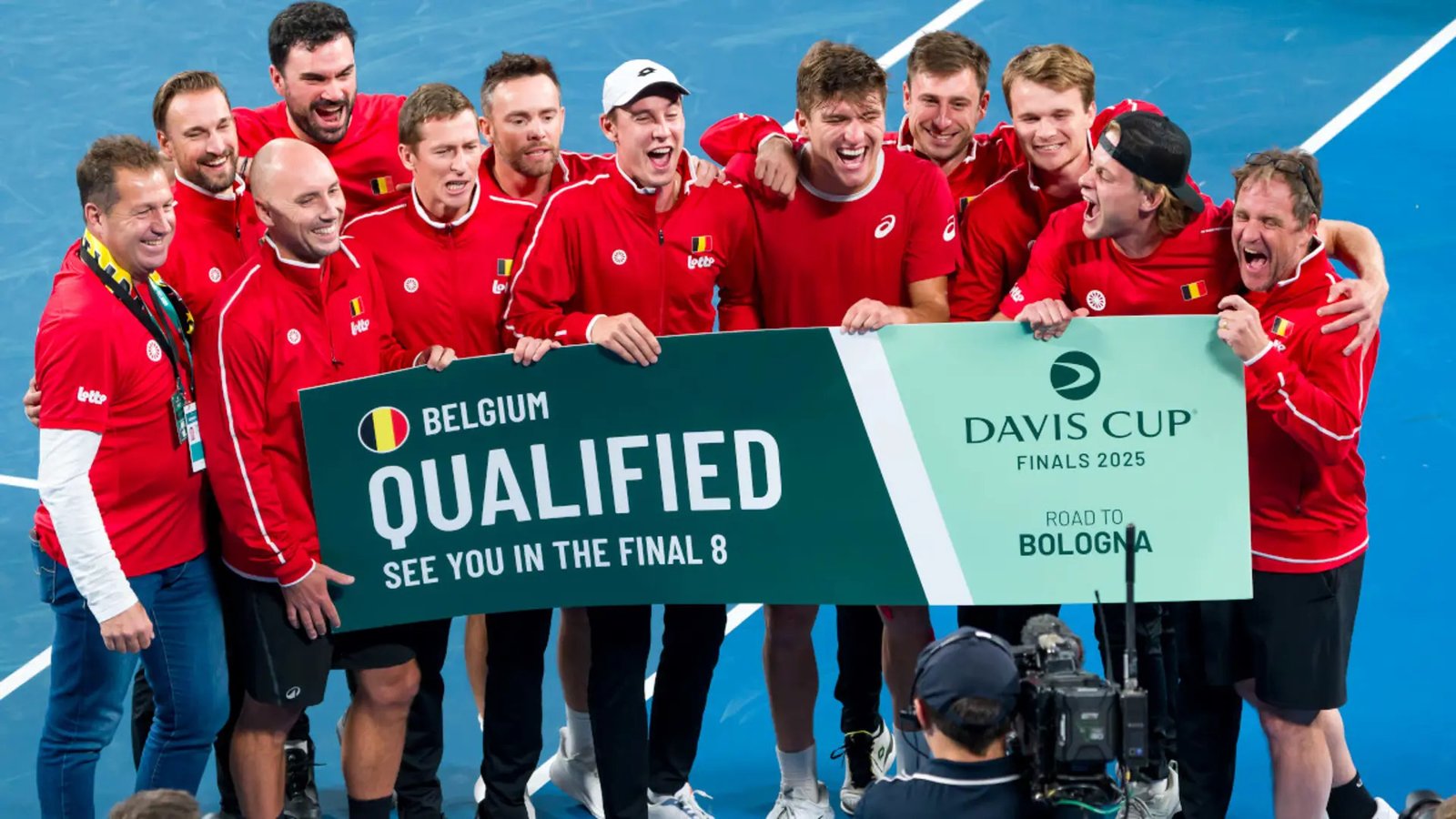 Belgium beat Australia to reach Davis Cup Final 8 despite De Minaur fight back
