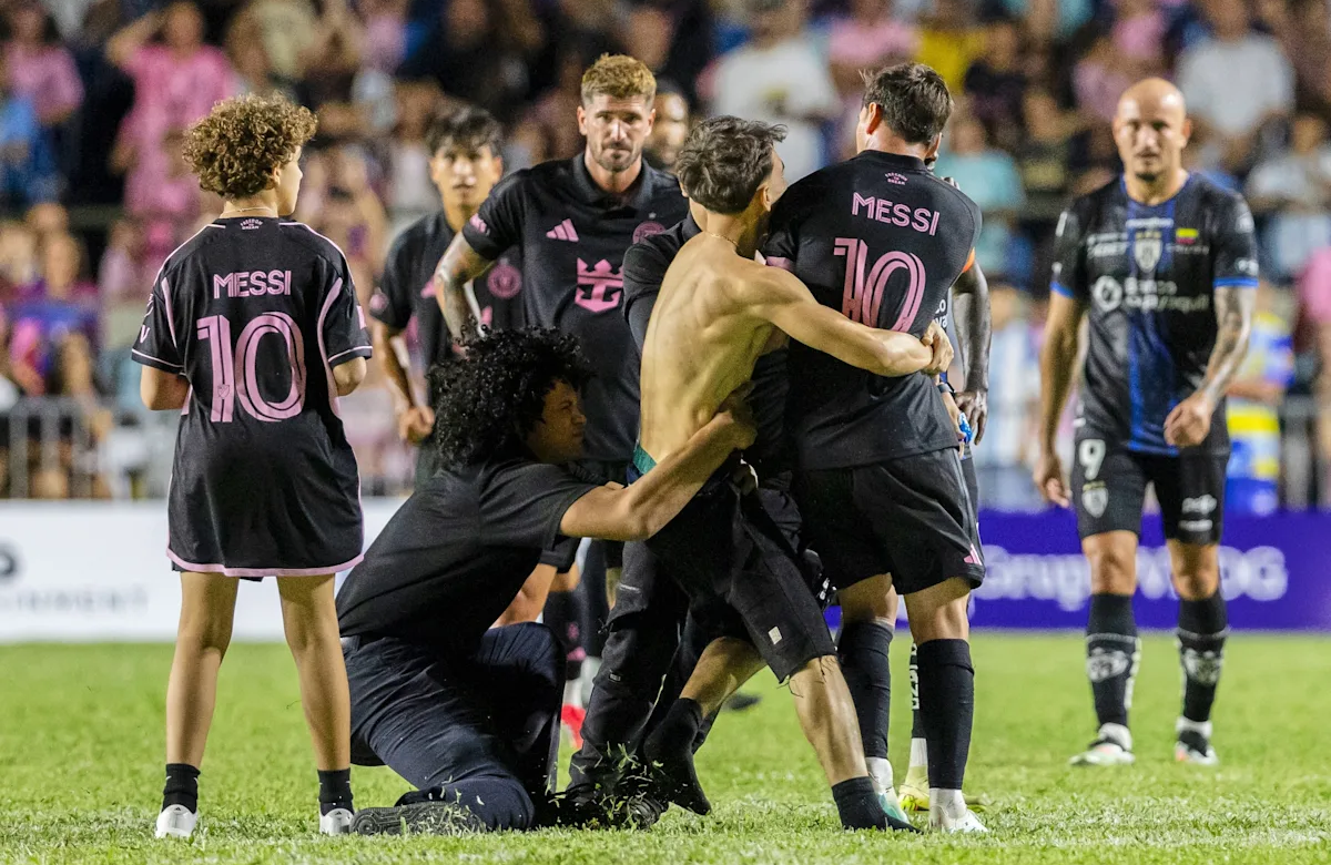 Inter Miami’s Messi knocked down as security guard subdues pitch invader