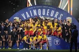 Thauvin inspires Lens to maiden French Cup title with 3-1 win over Nice