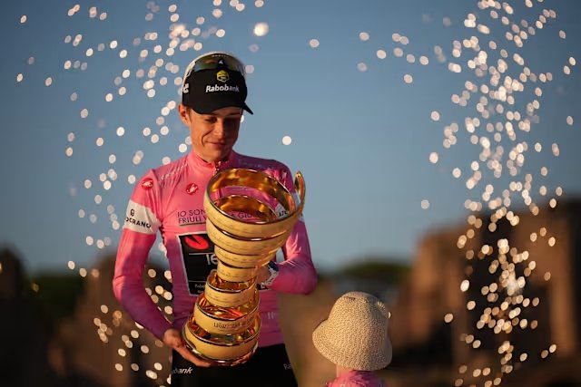Vingegaard wins Giro d’Italia to capture fourth Grand Tour title