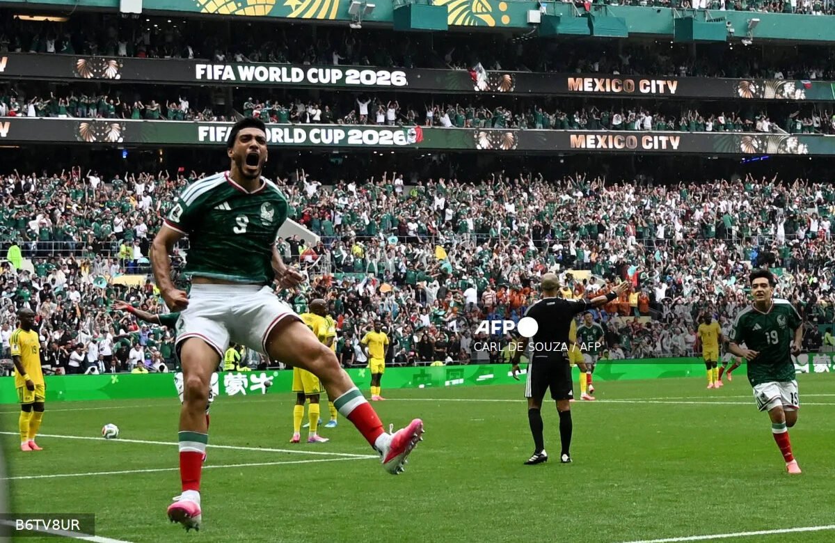 Mexico beat South Africa 2-0 to kick off 2026 FIFA World Cup