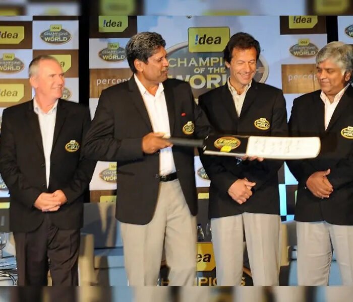 Former cricket captains urge Pakistan to ensure SC-ordered treatment for Imran Khan