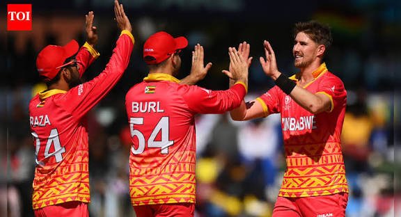 Narrow win for Zimbabwe after Brad Evans final over heroics