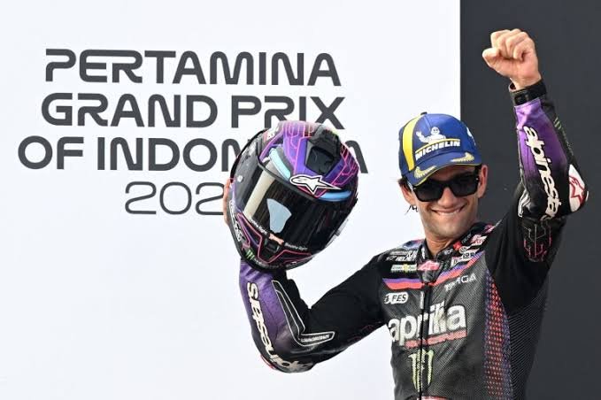 Bezzecchi wins in Indonesia as Martin retakes MotoGP championship lead