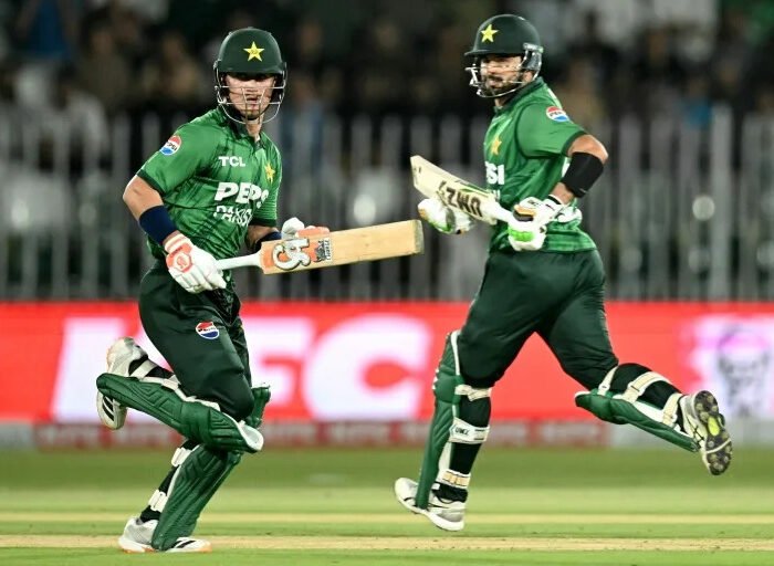 Maaz, Imran sparkle as Pakistan thrash Sri Lanka in second T20I to seal series
